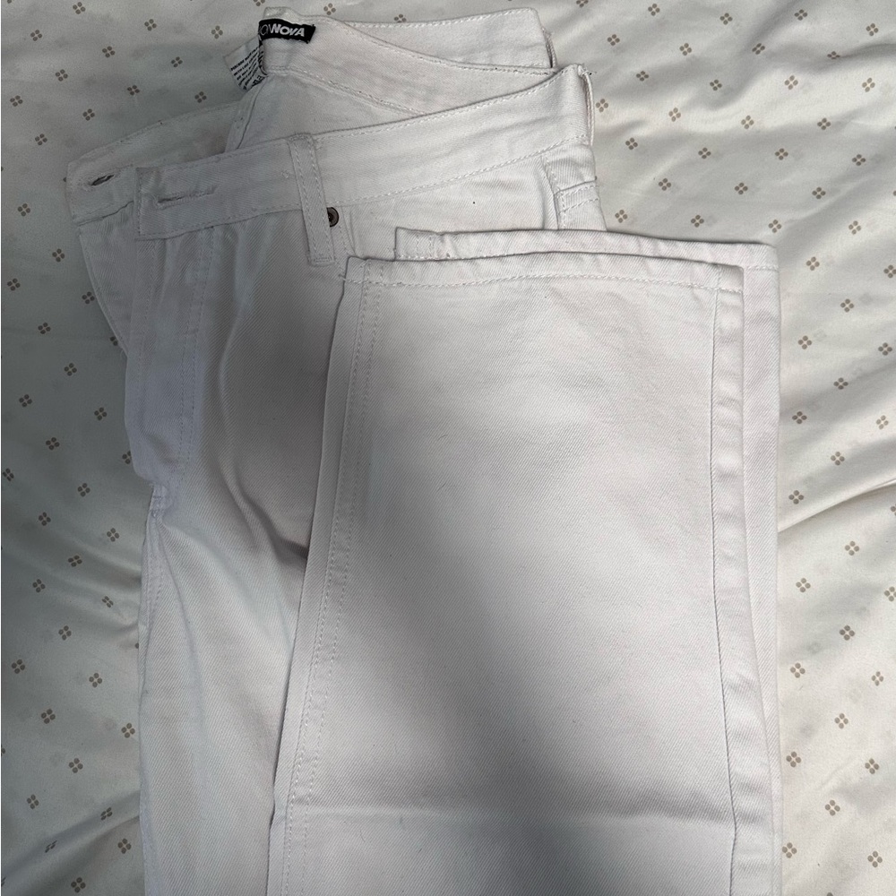 White Fashion nova cross jeans
